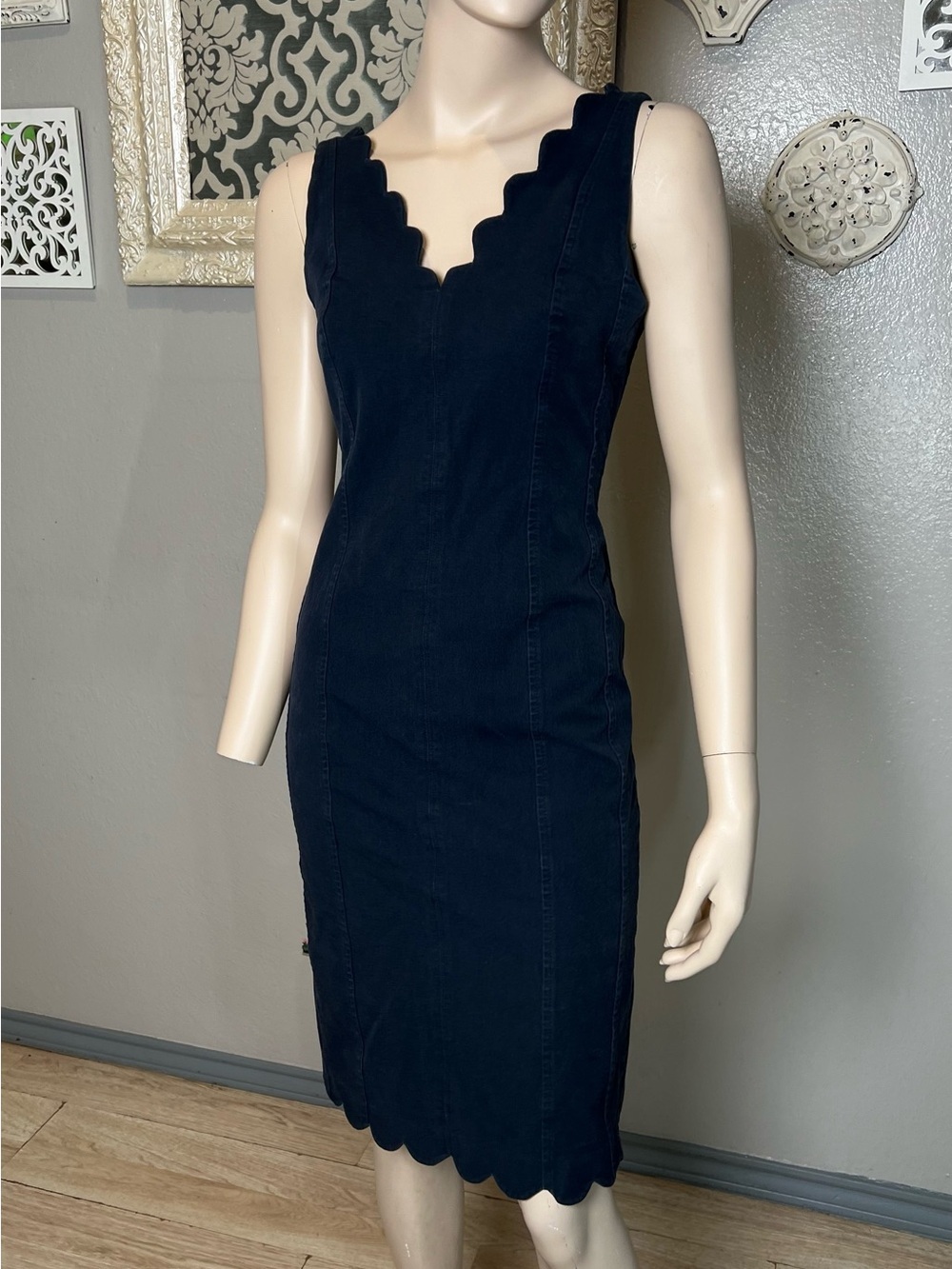 Banana Republic Denim Scallop-Edge Navy Sheath Dress - Women